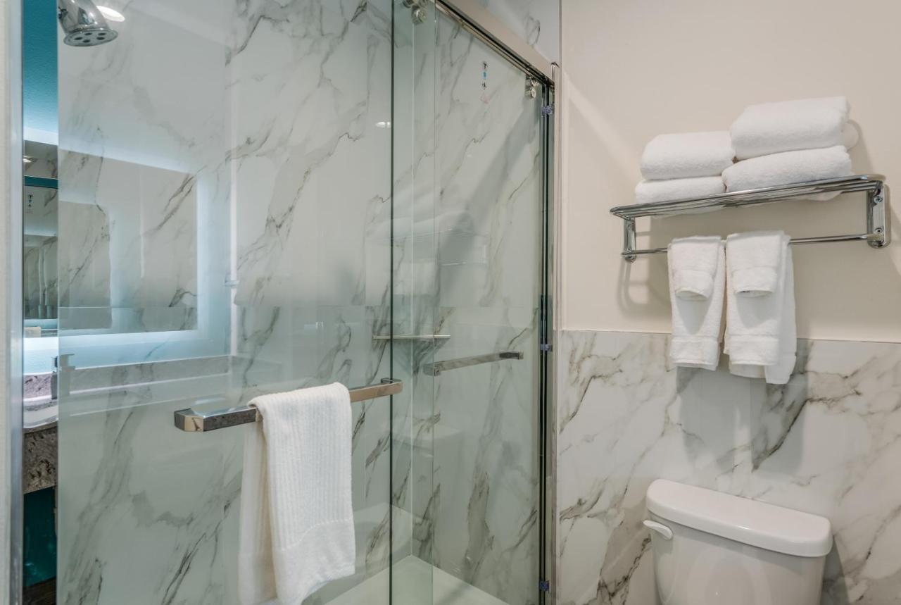 Americas Best Value Inn & Suites Katy Luaran gambar