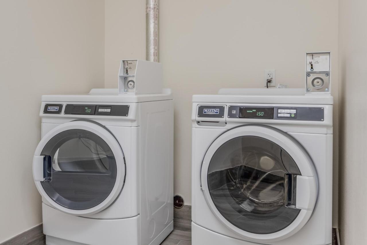Americas Best Value Inn & Suites Katy Luaran gambar